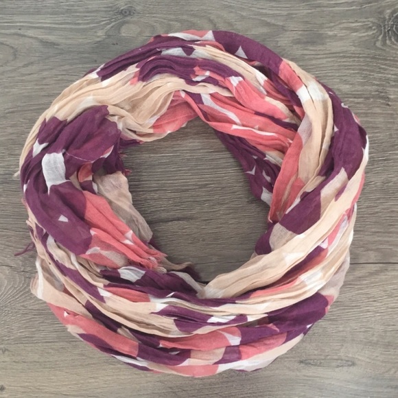 Accessories - Vanity Scarf